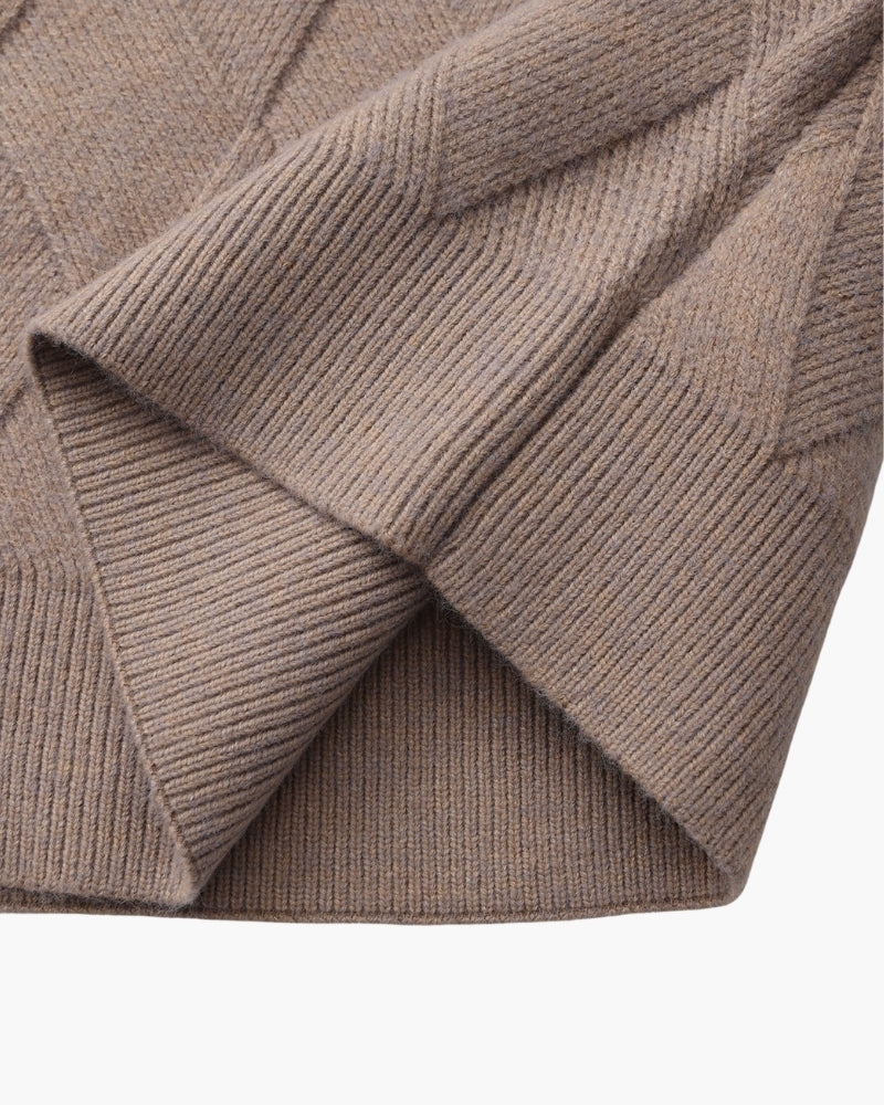 Diamond Pattern Knit Crew Sweater