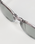 Polarized Sunglasses with Timeless Elegance