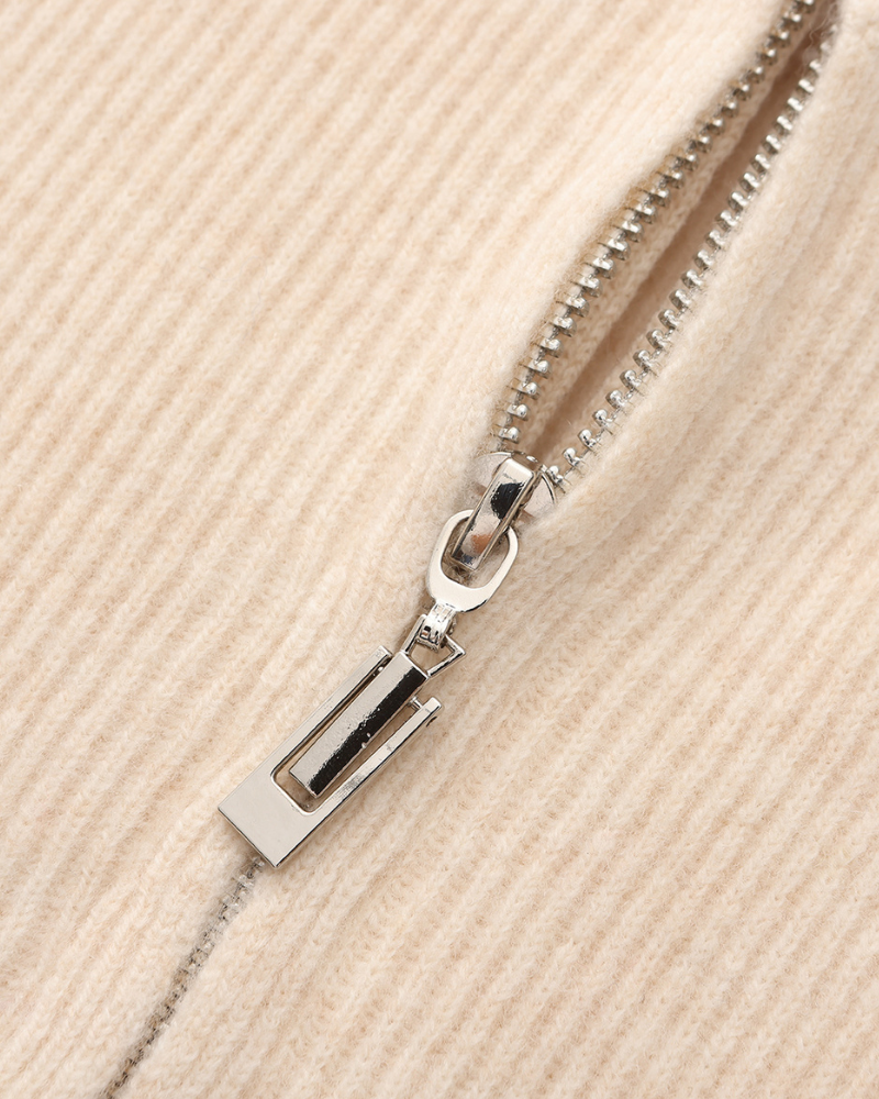 Pure Cashmere Sleeveless Sweater