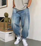 Balloon Fit Tapered Jeans