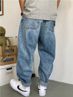 Balloon Fit Tapered Jeans