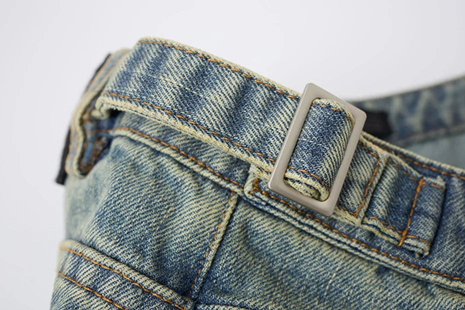 Buckle Detail Jorts