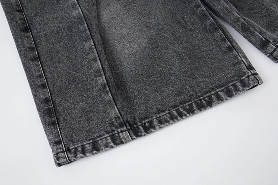 Buckle Detail Jorts