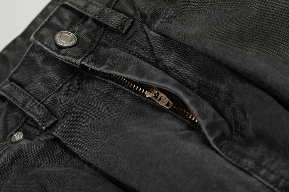 Curved Baggy Carpenter Jeans