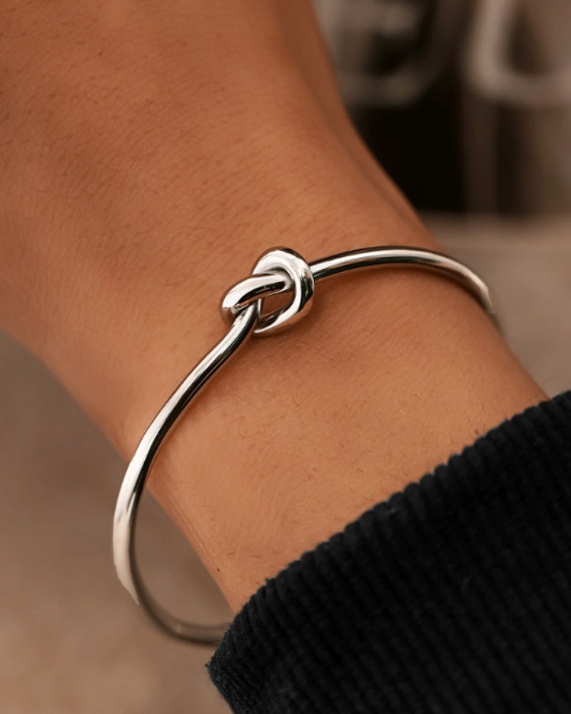 Infinity Loop Bracelet