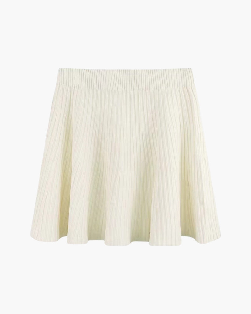 Wool Mini Skirt with Pleated Oxford Design