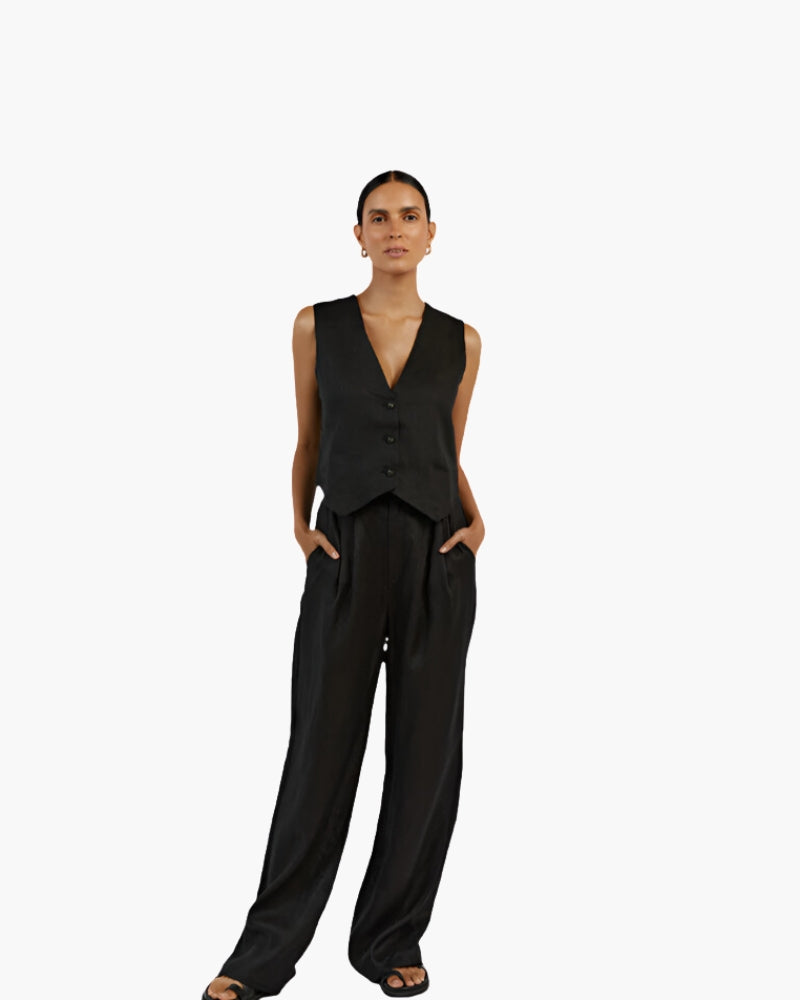 Elegant Women's Linen Two-Piece Ensemble