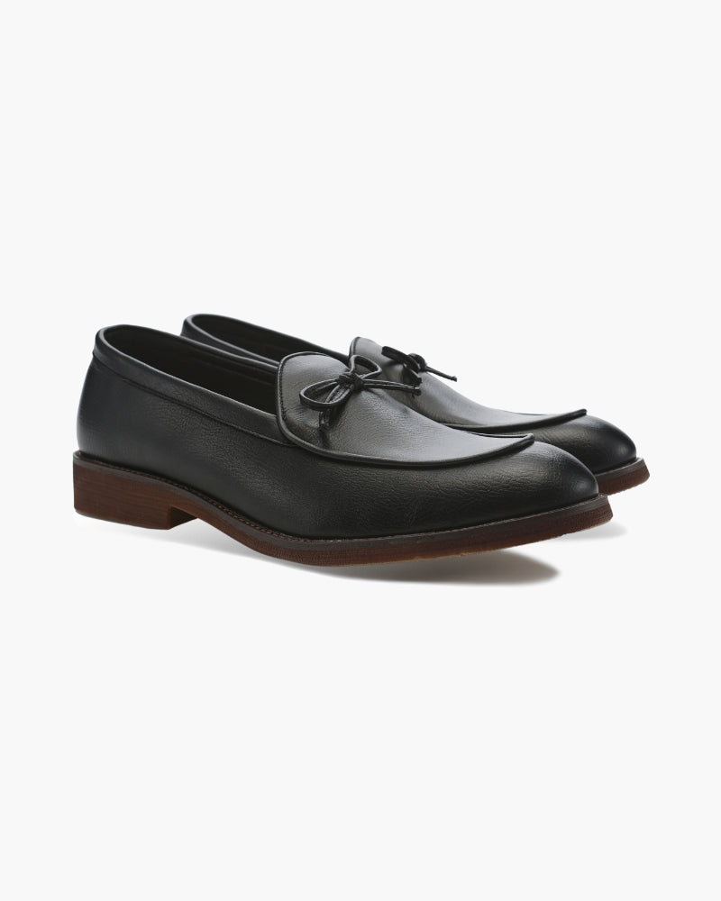 Elegant Lace-Trimmed Loafer