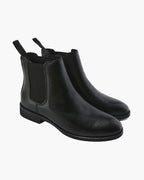 Classic Chelsea Boots with Timeless Elegance