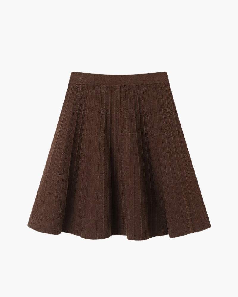 Wool Mini Skirt with Pleated Oxford Design