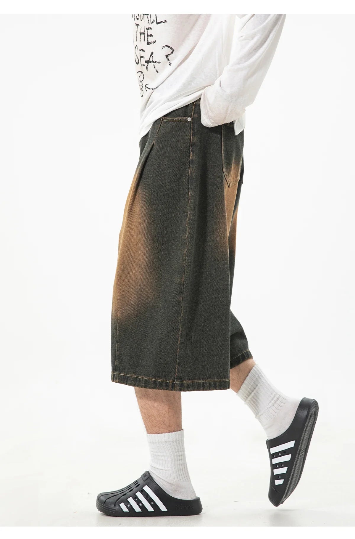 Pleat Front Vintage Wash Jorts