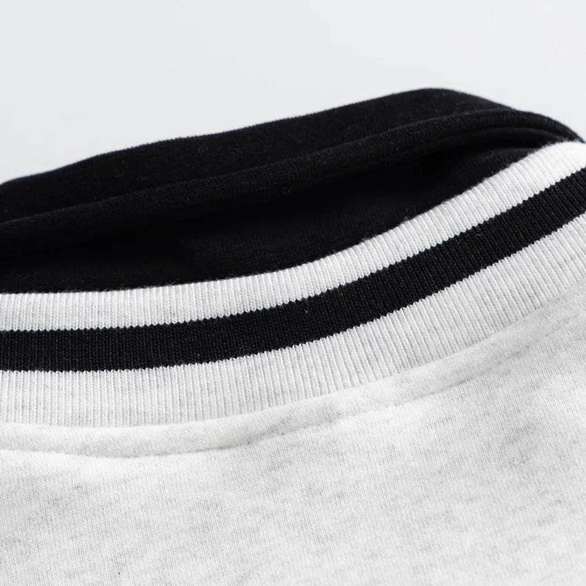 Preppy Collared Sweatshirt