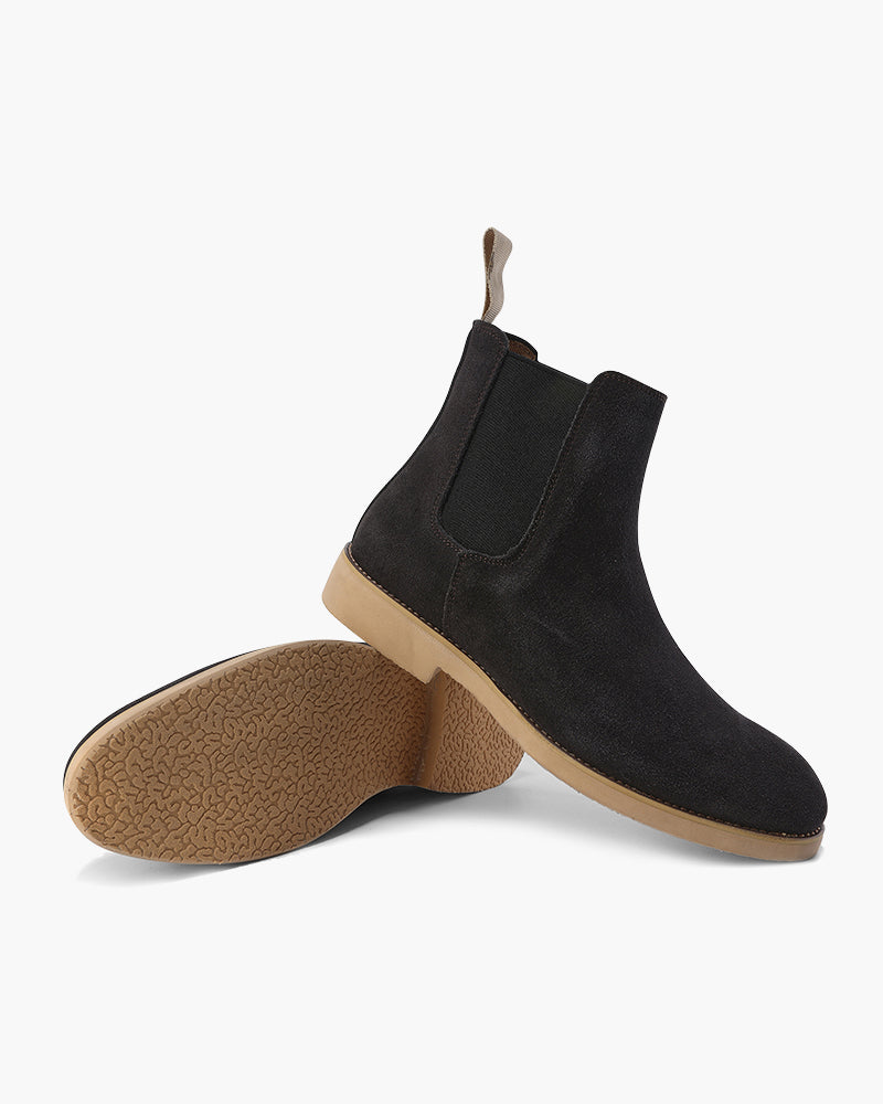 Classic Chelsea Boots with Timeless Elegance